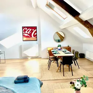 Cozy In Apartment
